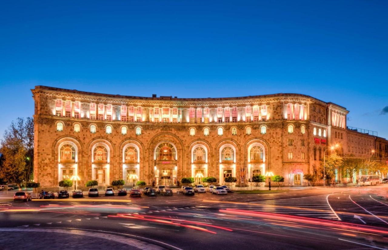Armenia Marriott Hotel Erevan Exterior foto