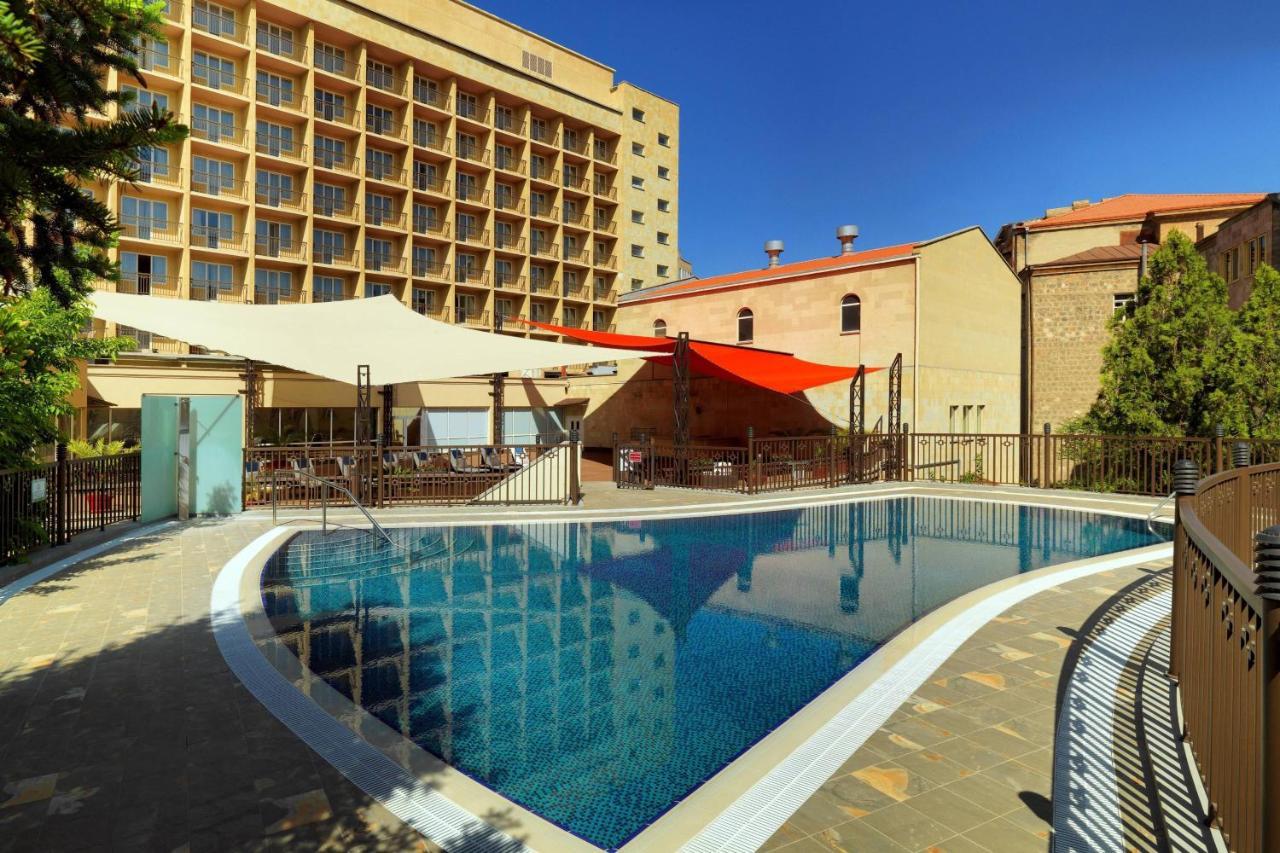 Armenia Marriott Hotel Erevan Exterior foto